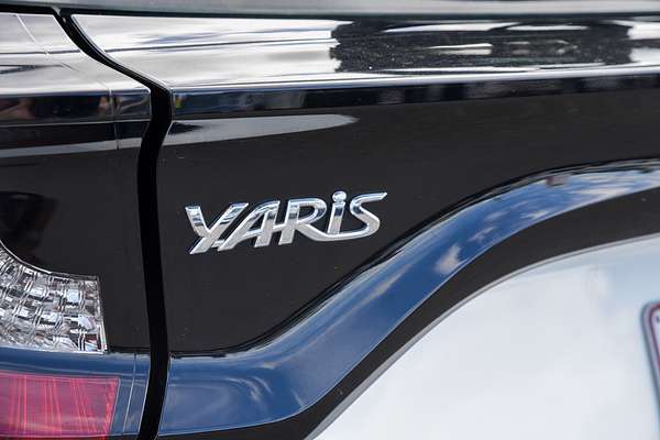 2023 Toyota Yaris Ascent Sport MXPA10R thumb-19