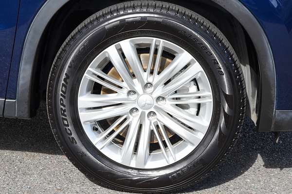 2021 Mitsubishi Outlander LS ZM thumb-3