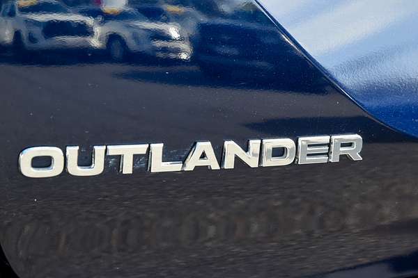 2021 Mitsubishi Outlander LS ZM thumb-19