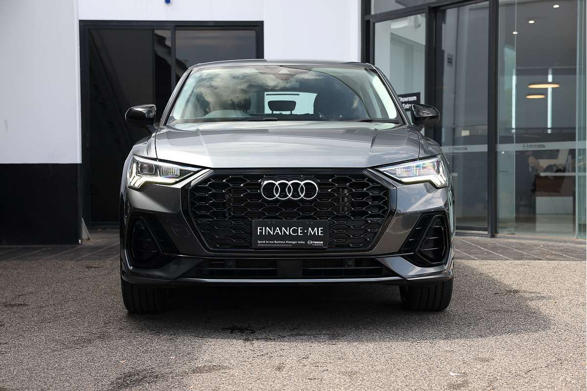 2022 Audi Q3 35 TFSI S line F3