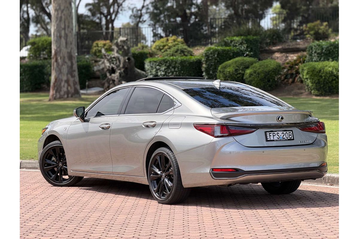 2022 Lexus ES ES300h F Sport AXZH10R