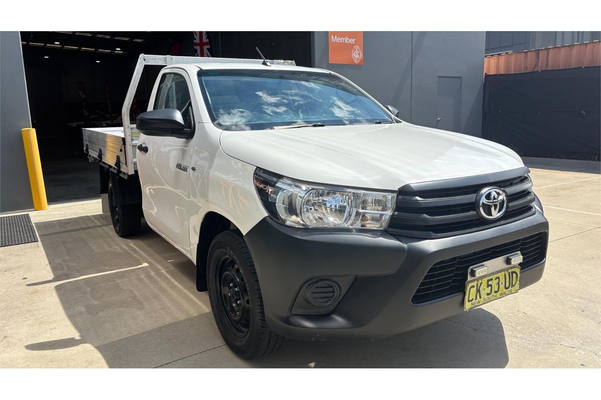 2017 Toyota Hilux Workmate TGN121R Rear Wheel Drive