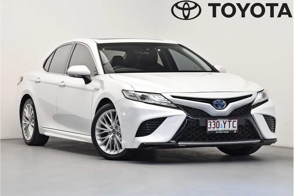 2017 Toyota Camry Atara SL AVV50R