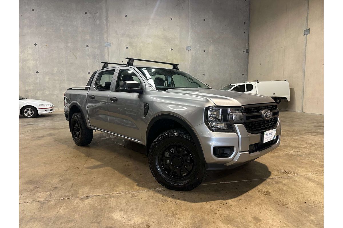 2022 Ford Ranger XL  4X4 2.0L