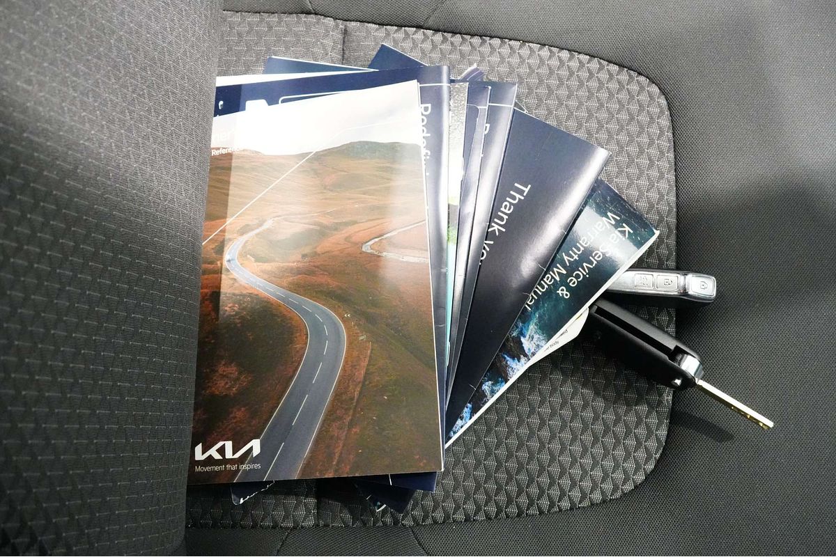 2022 Kia Sportage SX NQ5