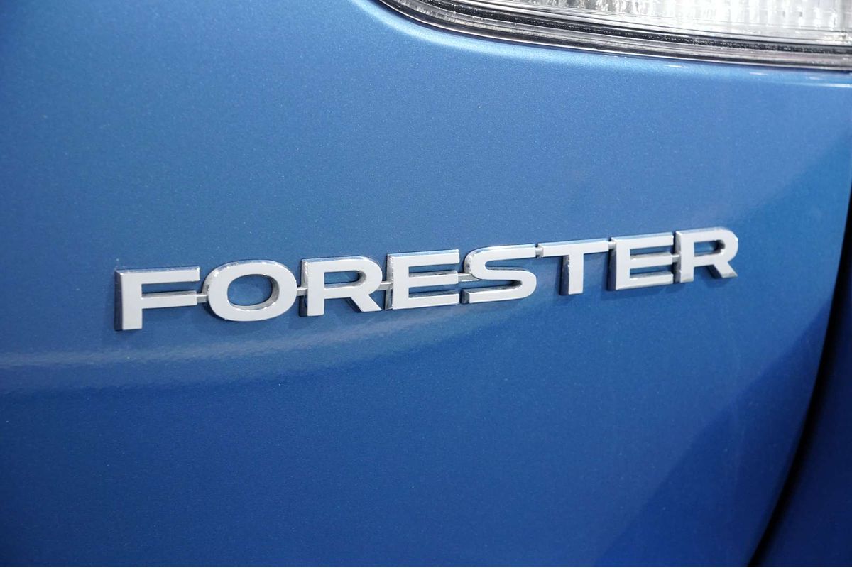 2023 Subaru Forester 2.5i Premium S5