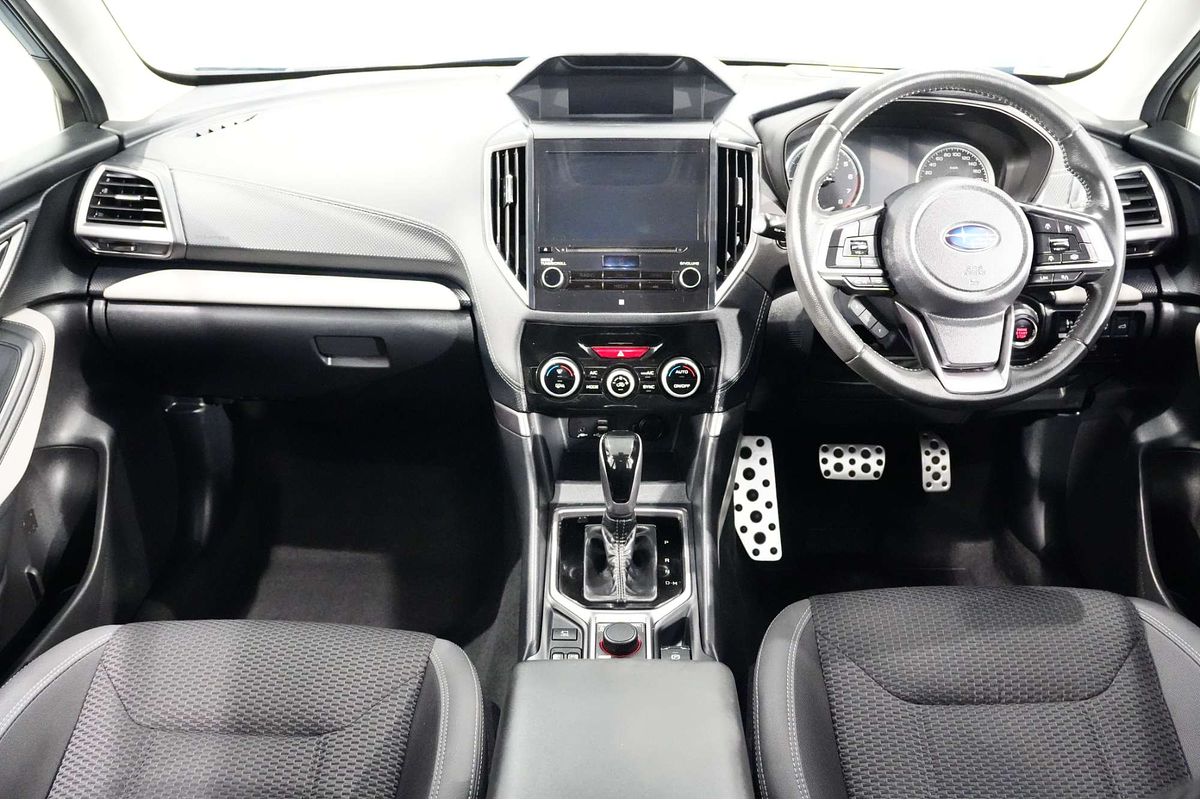 2023 Subaru Forester 2.5i Premium S5