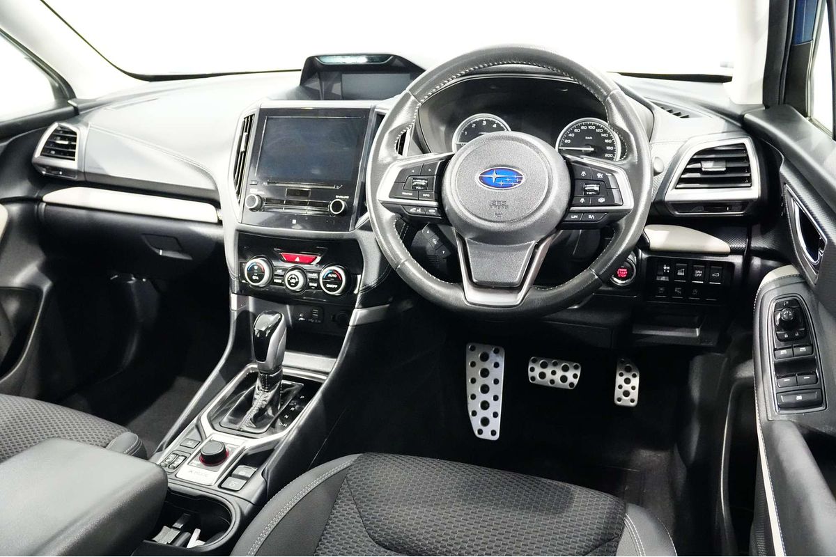 2023 Subaru Forester 2.5i Premium S5