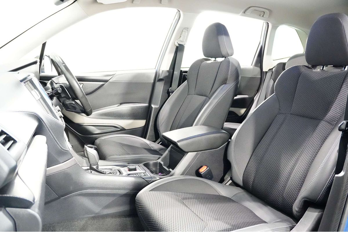 2023 Subaru Forester 2.5i Premium S5