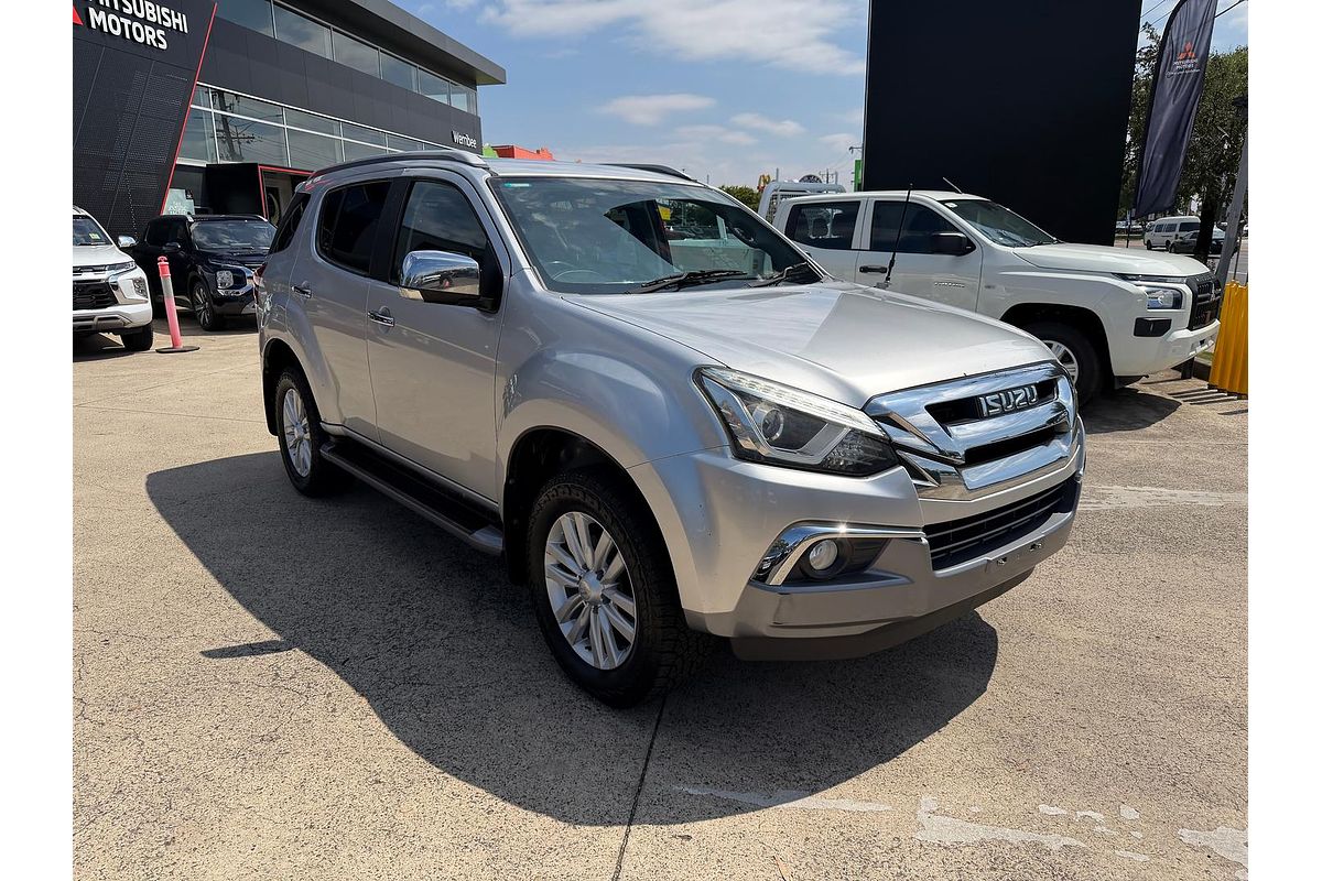 2018 Isuzu MU-X LS-T