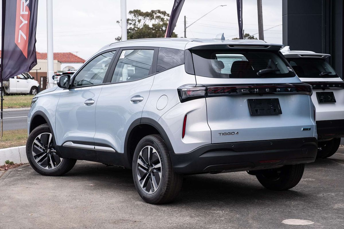 2025 Chery Tiggo 4 Hybrid Urban