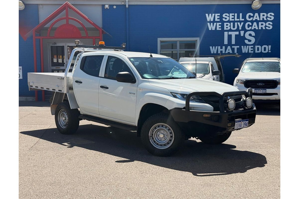 2020 Mitsubishi Triton GLX ADAS MR 4X4