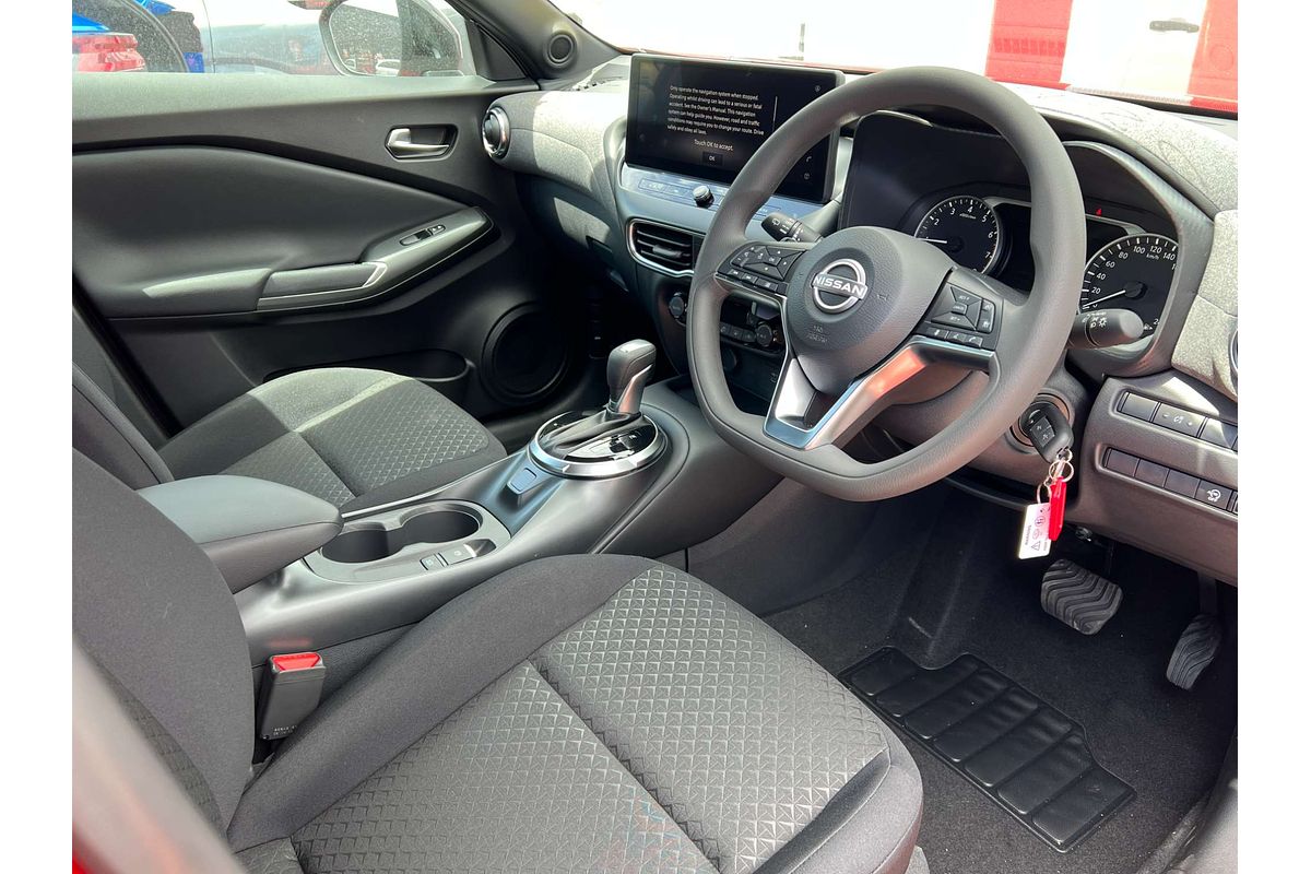 2024 Nissan JUKE ST+ F16