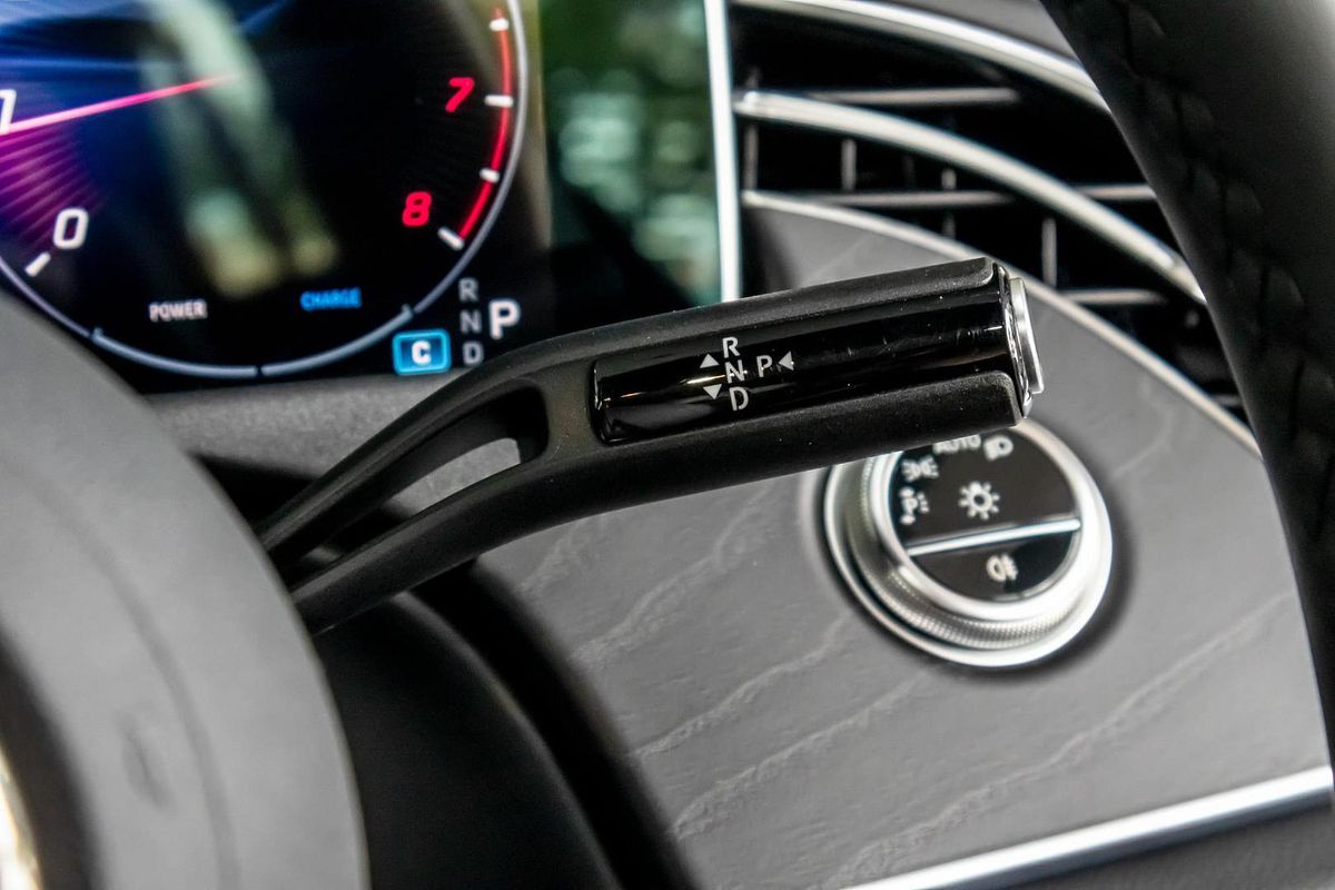 W214 805+055MY E200 SED 4dr 9G 9sp 2.0T/17kW