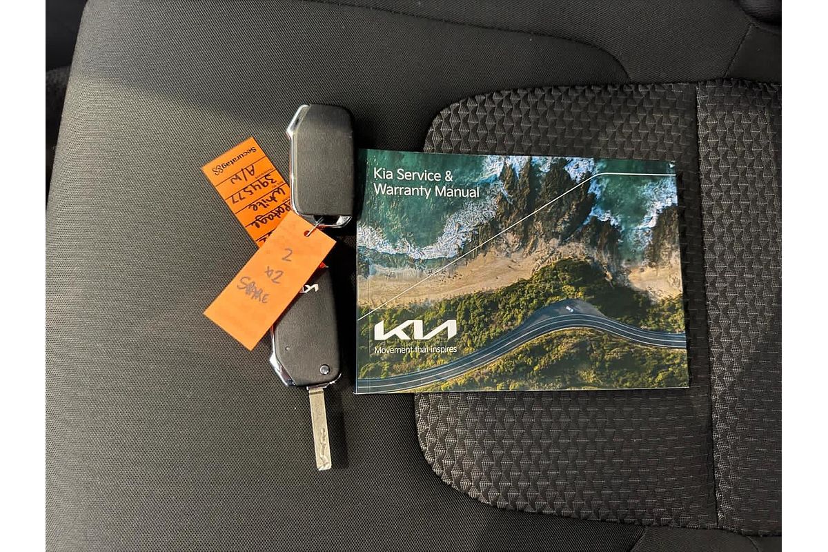 2025 Kia Sportage S NQ5