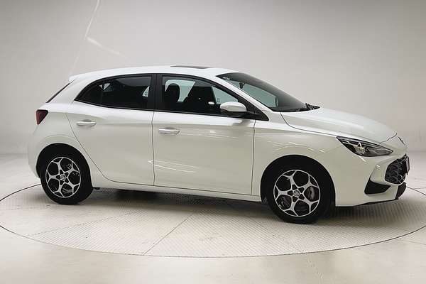 2024 MG MG3 Essence thumb-3