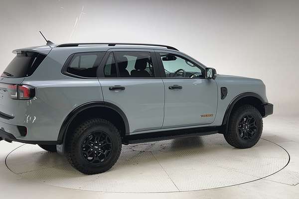 2024 Ford Everest Tremor 3.0L thumb-2