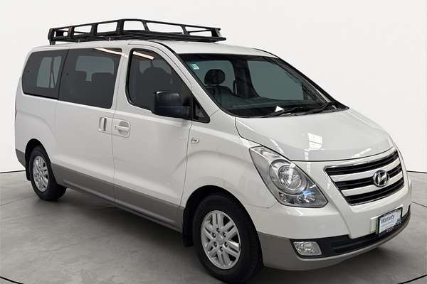 2017 Hyundai iMax TQ3-W Series II