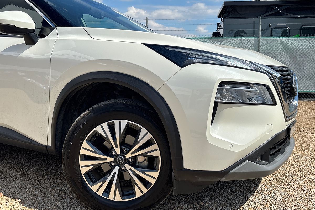 2023 Nissan X-TRAIL ST-L T33