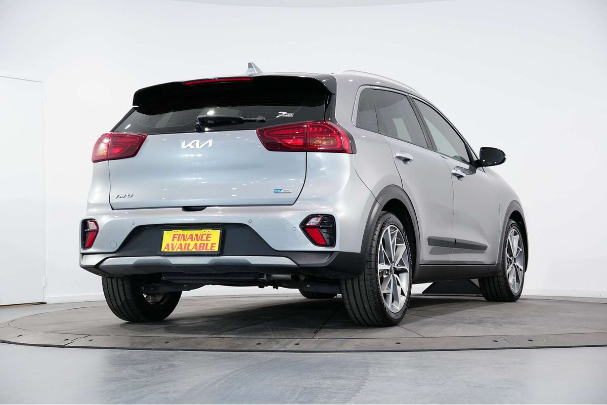 2021 Kia Niro Hybrid Sport DE