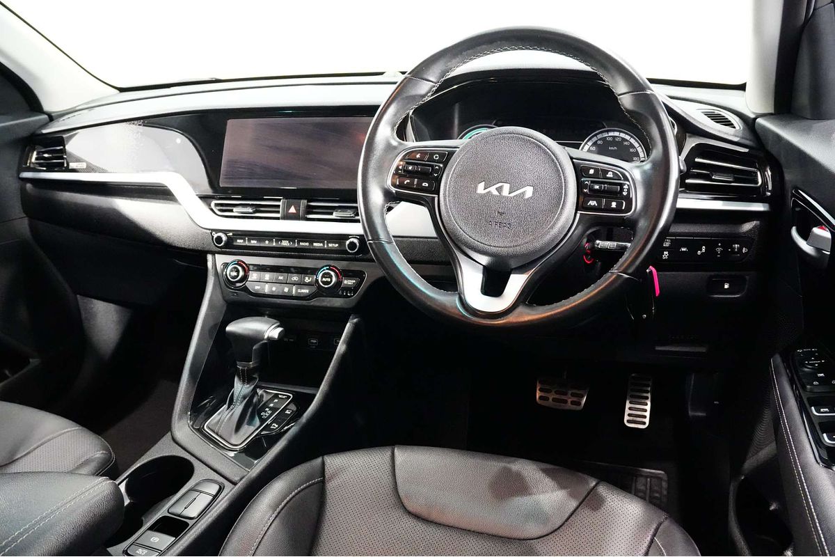 2021 Kia Niro Hybrid Sport DE