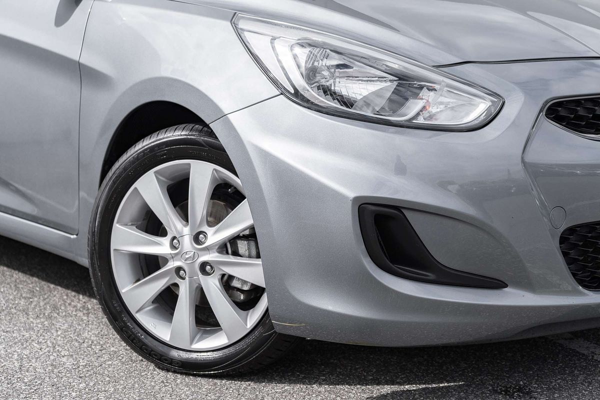 2017 Hyundai Accent Sport RB6