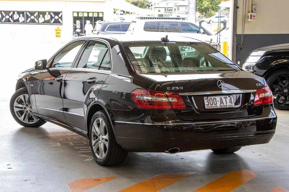 2010 Mercedes-Benz E-Class E250 CGI Avantgarde W212