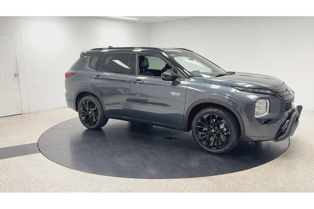 2024 Mitsubishi Outlander Exceed Tourer ZM