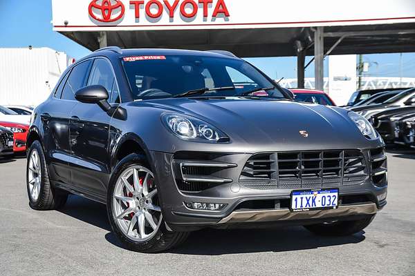 2014 Porsche Macan Turbo 95B