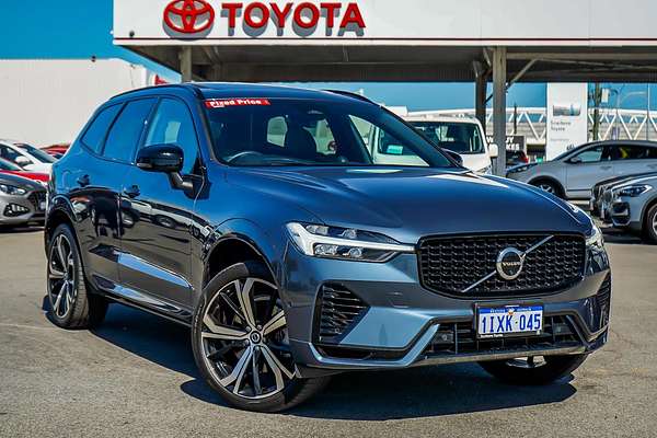 2023 Volvo XC60 Recharge Ultimate T8 Plug-In Hybrid