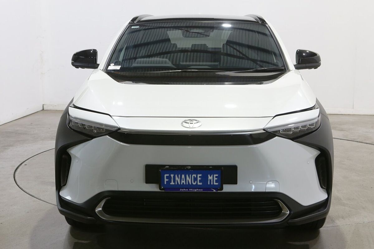 2024 Toyota bZ4X YEAM15R