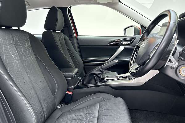 2019 Mitsubishi Eclipse Cross ES YA thumb-12