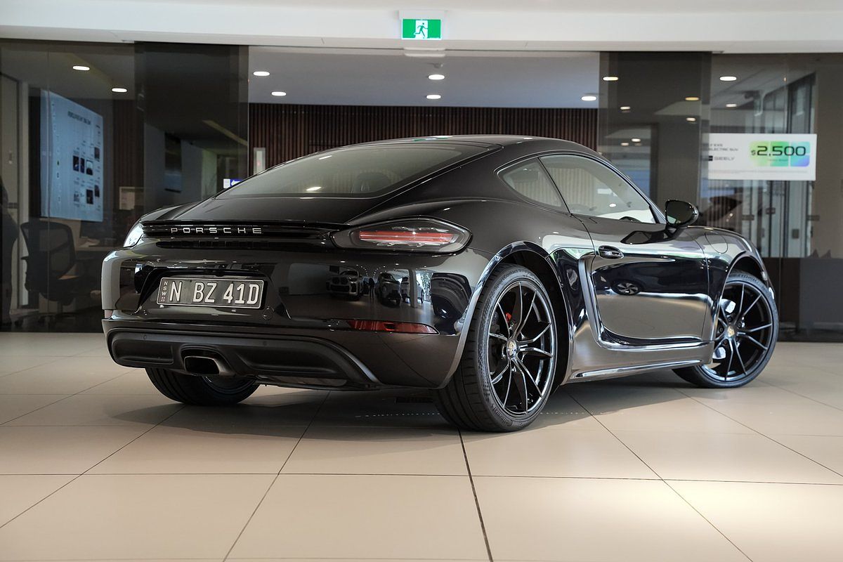 2017 Porsche 718 Cayman 982