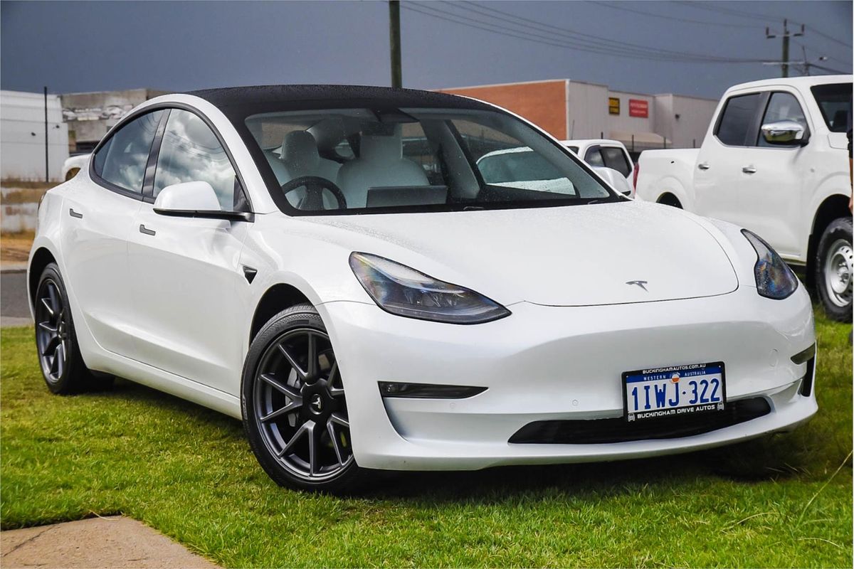 2022 Tesla Model 3 Long Range