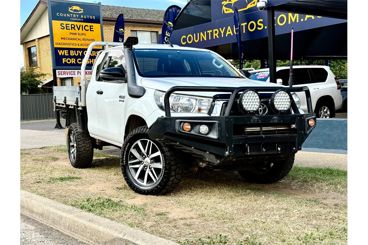 2018 Toyota Hilux SR GUN126R