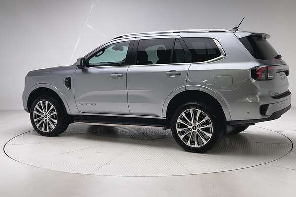 2024 Ford Everest Platinum 3.0L thumb-5