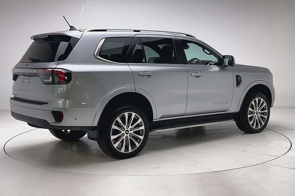2024 Ford Everest Platinum 3.0L thumb-7