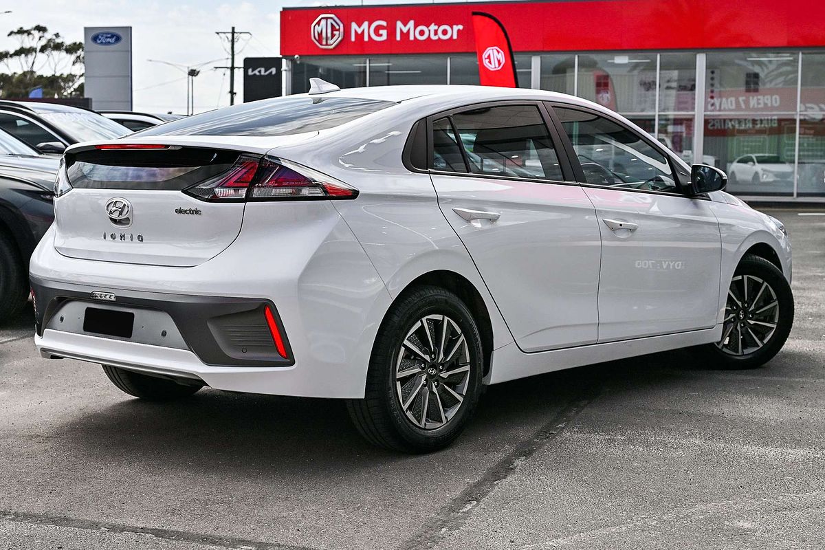 2021 Hyundai IONIQ Electric Elite AE.V4