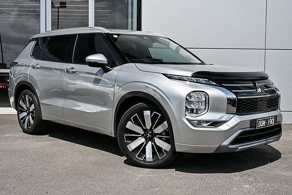 2025 Mitsubishi Outlander Exceed ZM