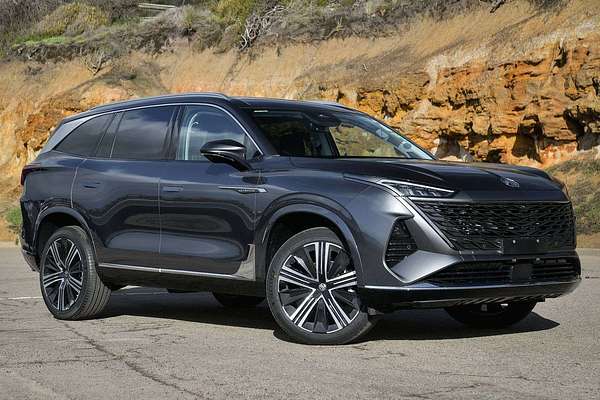 2025 MG QS Essence IS31