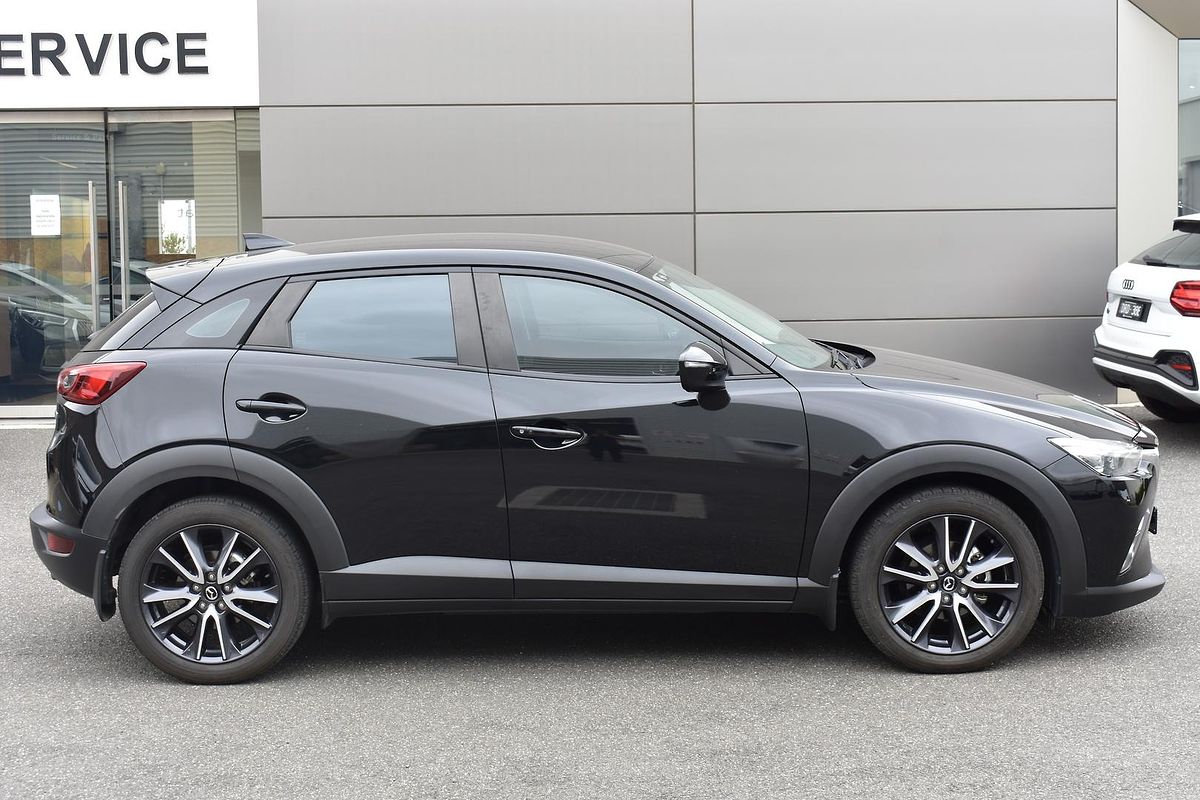 2017 Mazda CX-3 sTouring DK