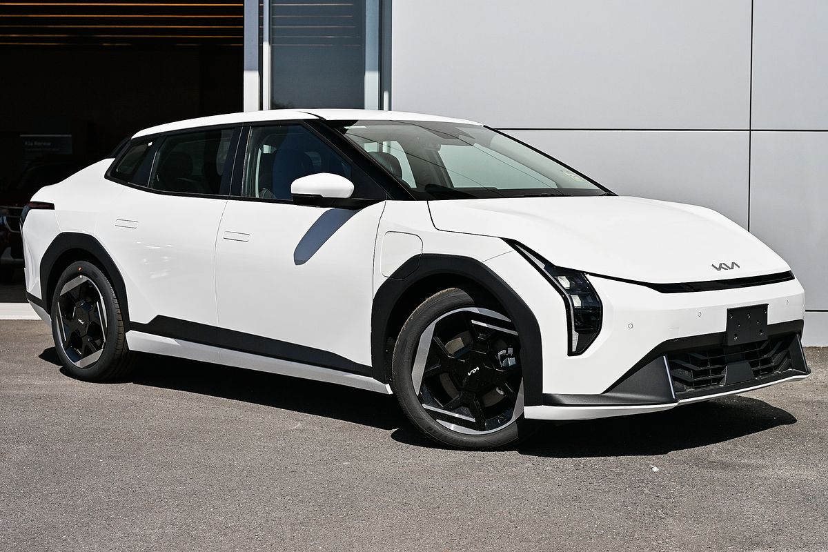 2025 Kia EV4 Earth Long Range CT