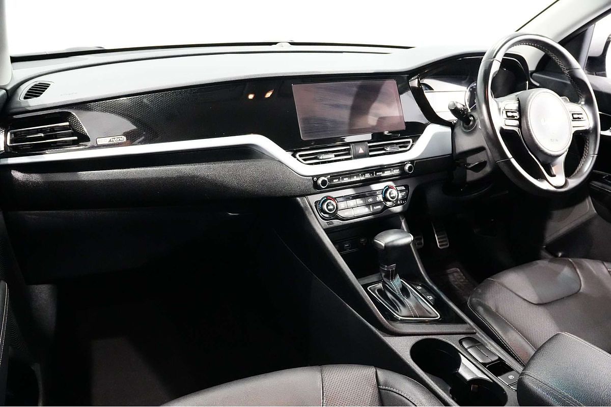 2021 Kia Niro Hybrid Sport DE