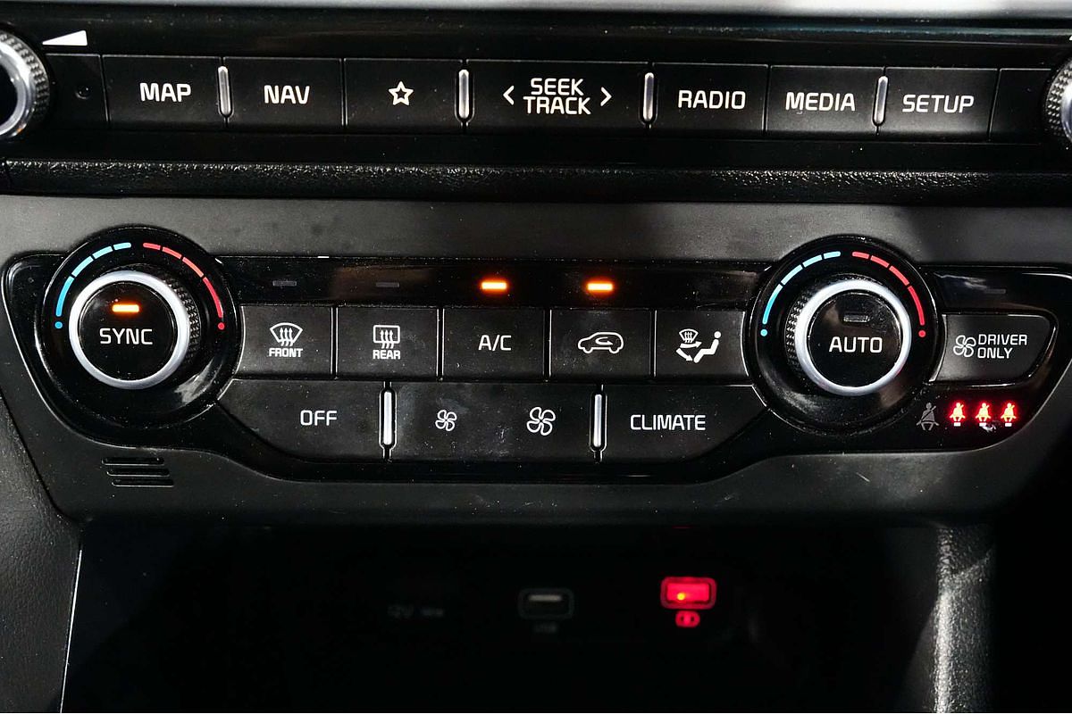 2021 Kia Niro Hybrid Sport DE