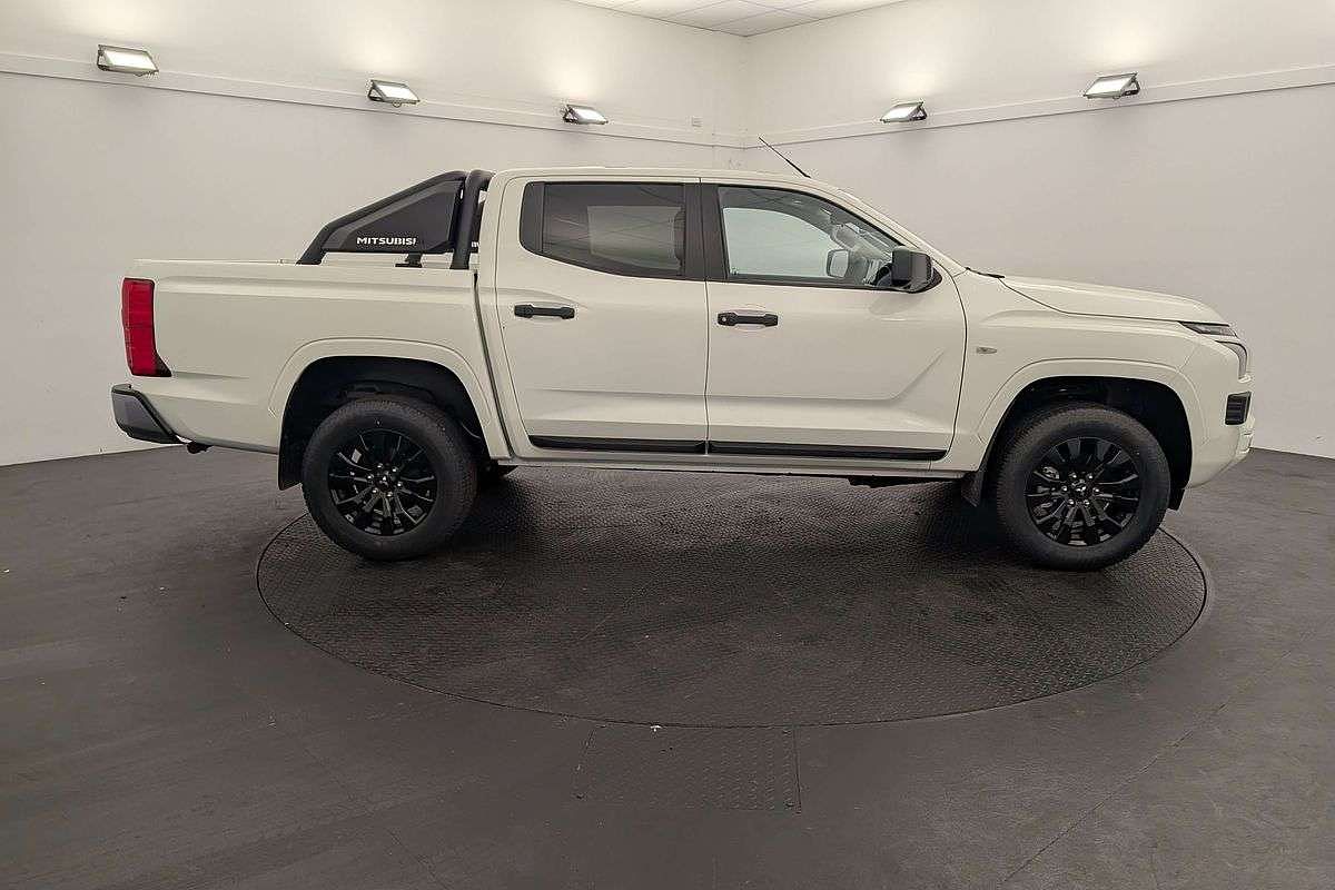 2026 Mitsubishi Triton GLX-R MV 4X4