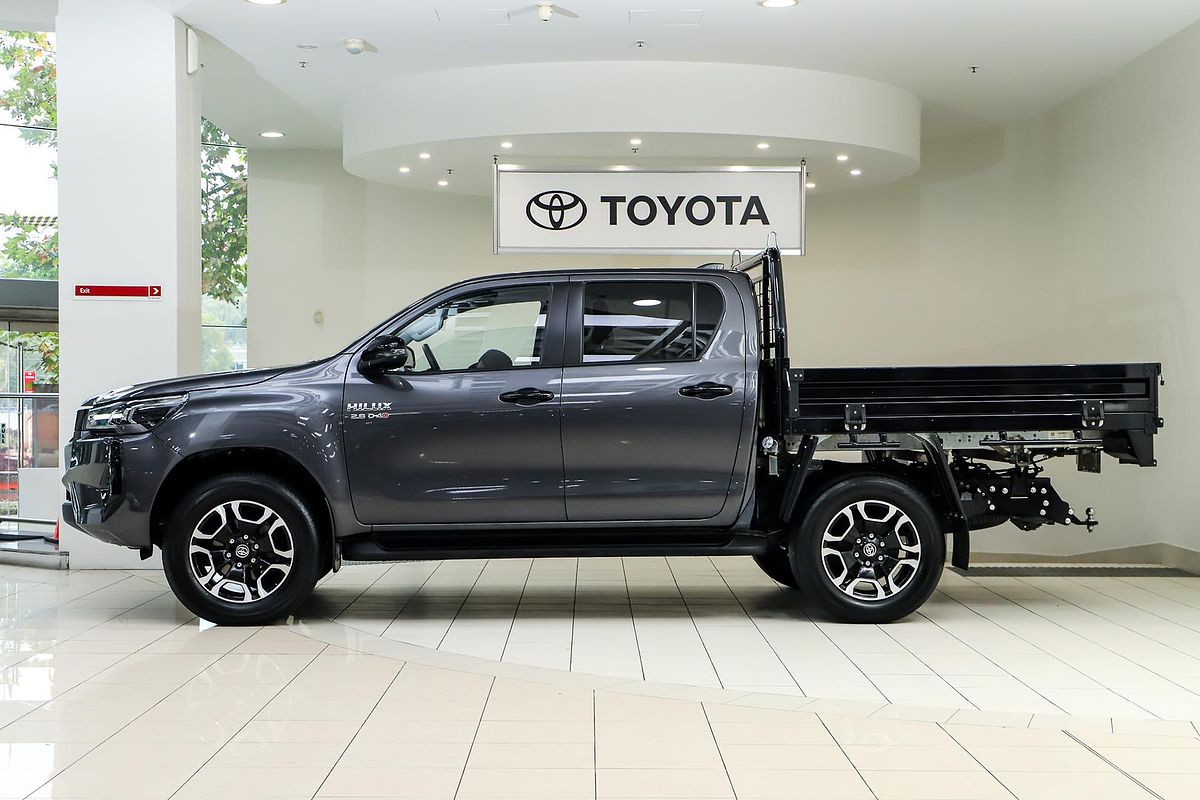 2024 Toyota Hilux SR5 48V GUN126R 4X4