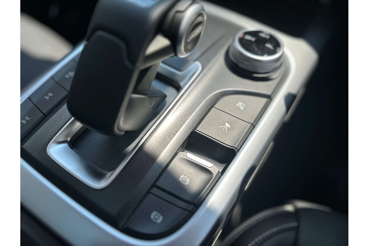 2025 GWM Tank 300 Ultra P01