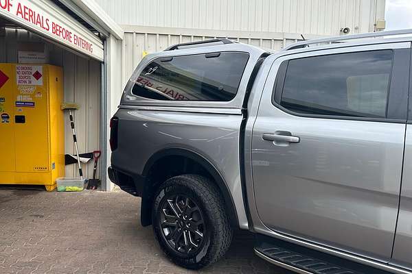 2022 Ford Ranger Wildtrak 4X4 3.0L thumb-6