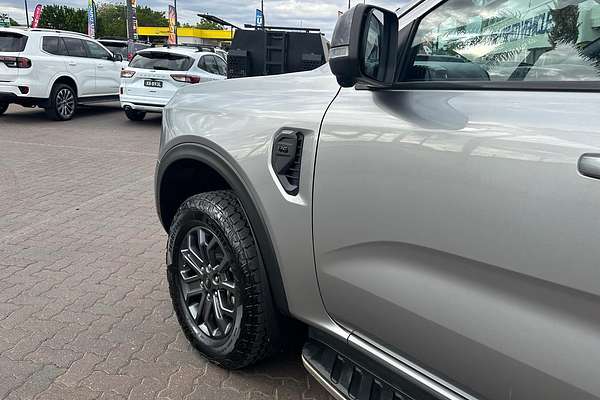 2022 Ford Ranger Wildtrak 4X4 3.0L thumb-19