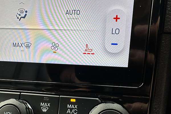 2022 Ford Ranger Wildtrak 4X4 3.0L thumb-34